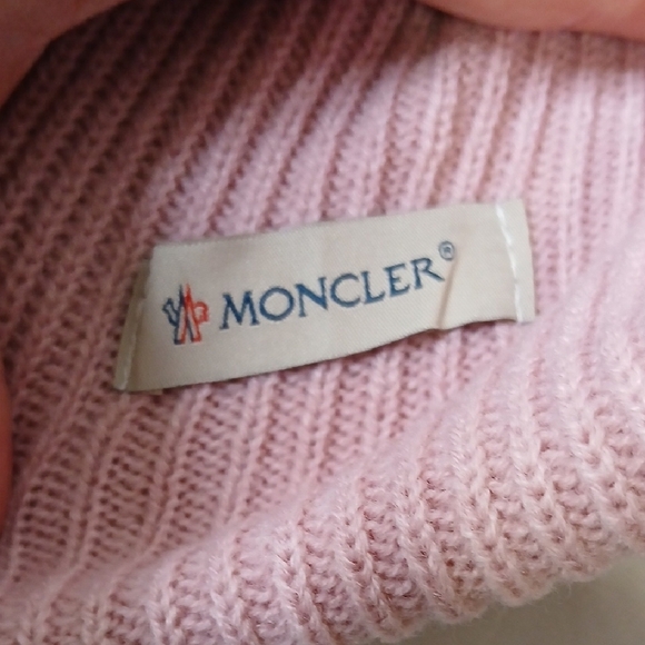 Moncler Light Pink Ribbed Beanie